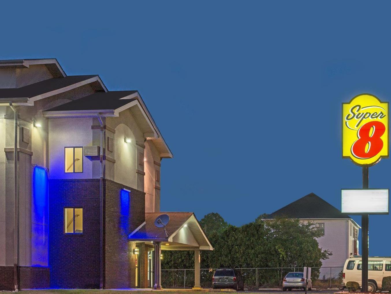 Hotel Super 8 By Wyndham New Castle Exteriér fotografie