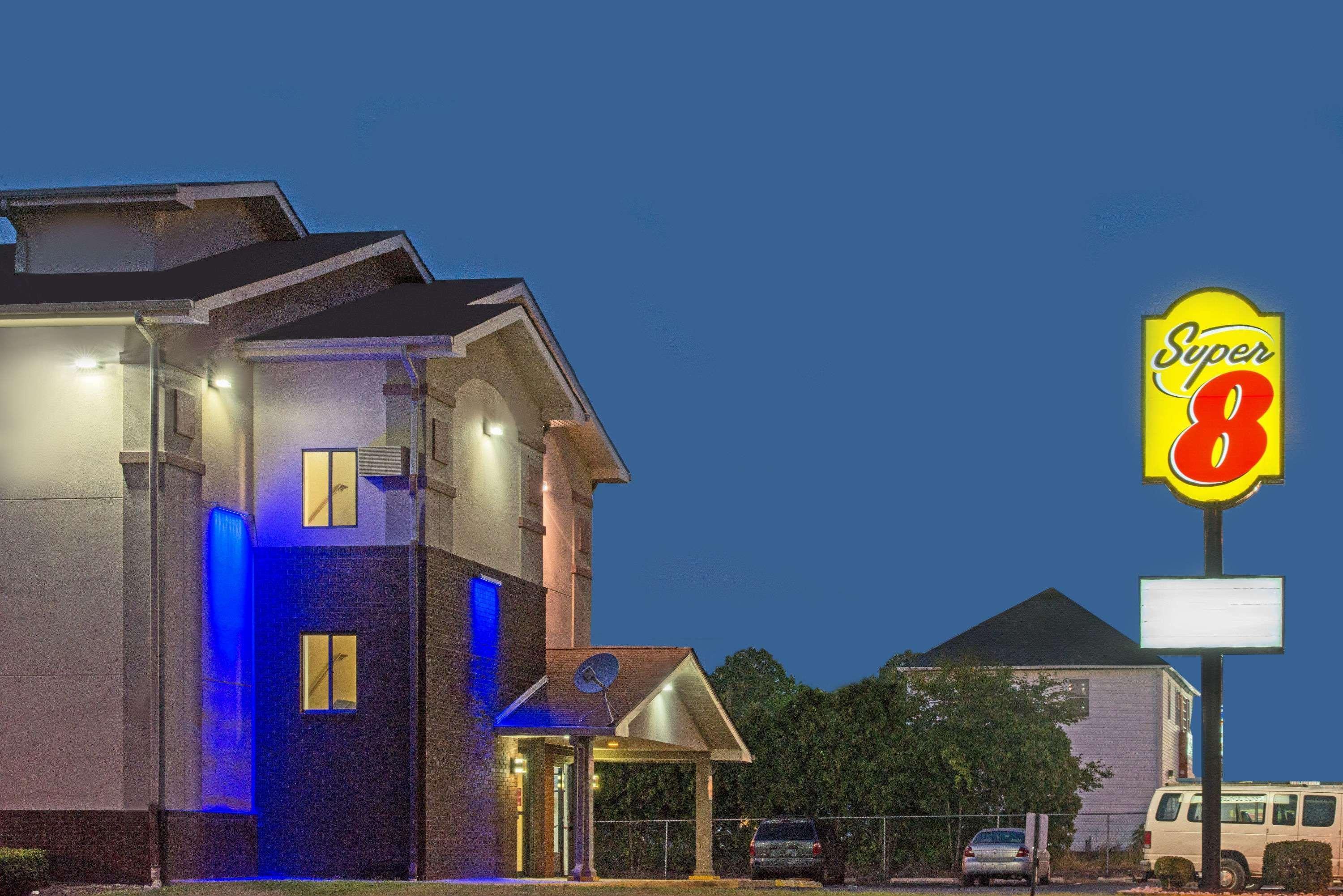 Hotel Super 8 By Wyndham New Castle Exteriér fotografie